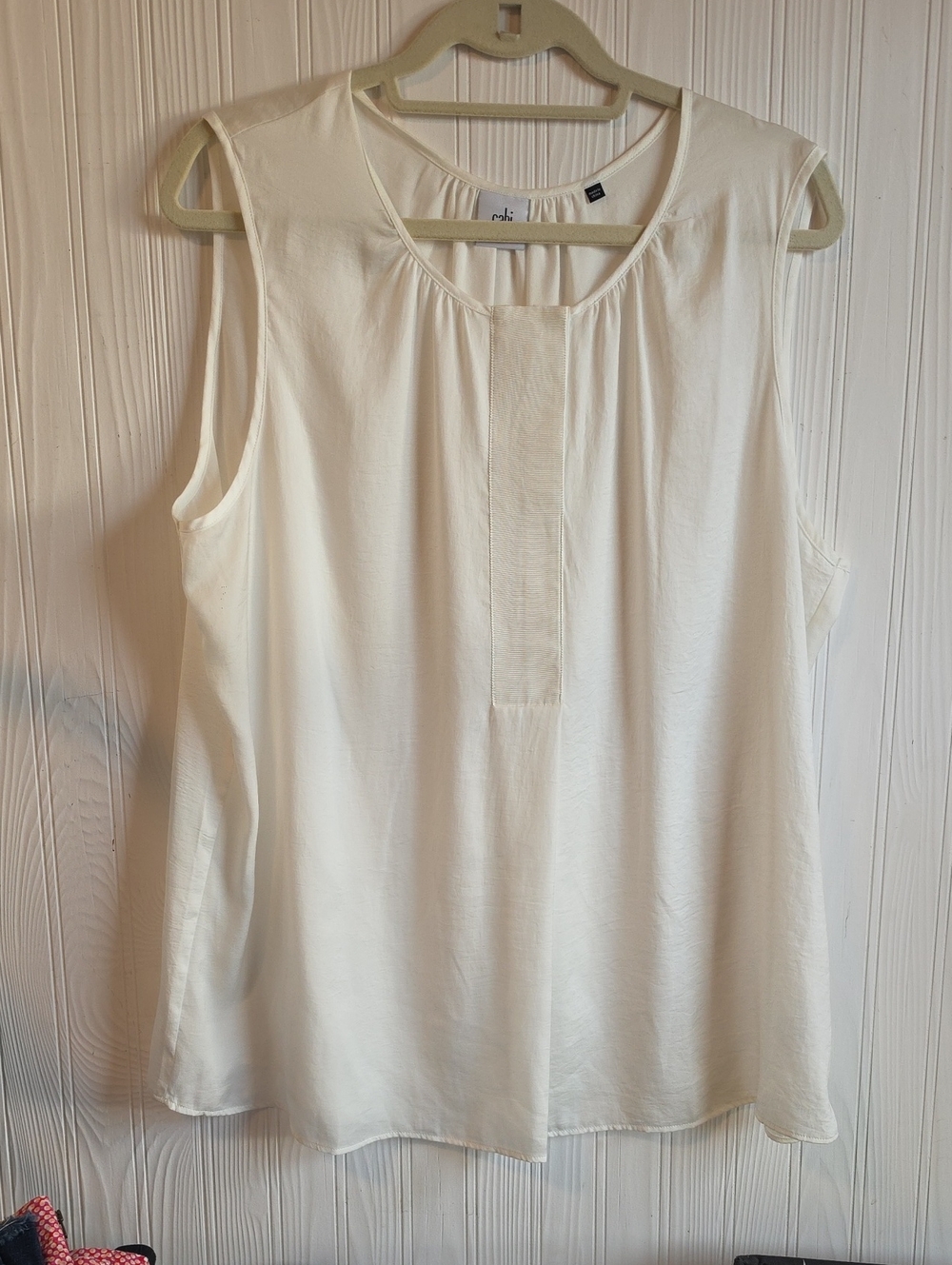 NWOT CAbi Off White Sleeveless Blouse XL #3864